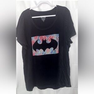 Women's Black Batman floral Graphic Tee plus size 4